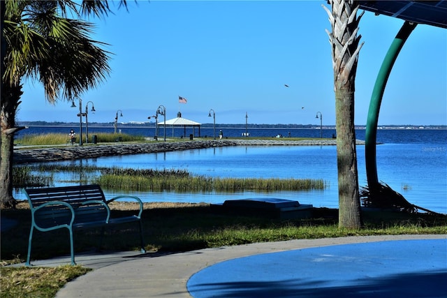 view of water feature