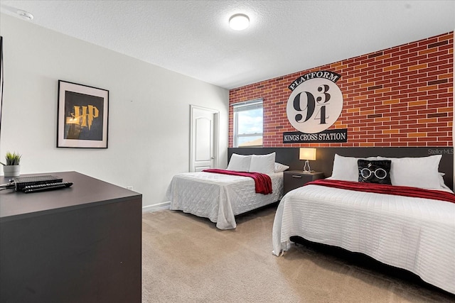 6052 Broad Oak Dr, Davenport, FL 33837 - carpeted bedroom with an accent wall and a textured ceiling