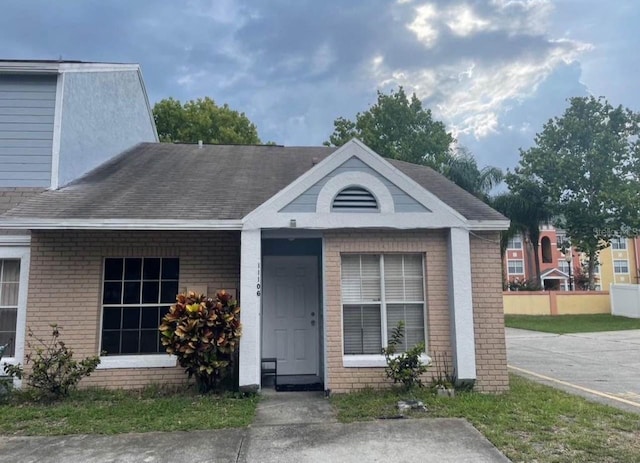 view of front of house