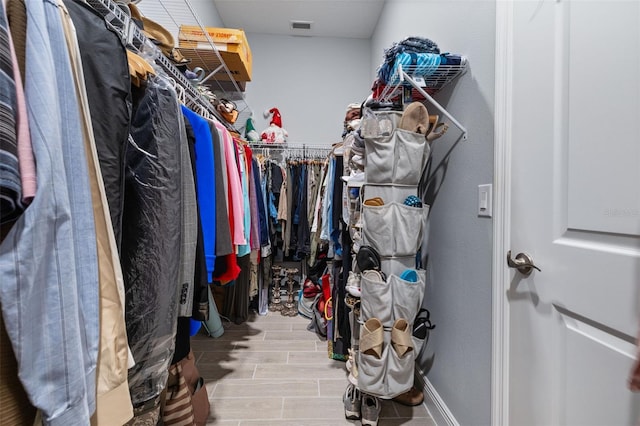 view of spacious closet