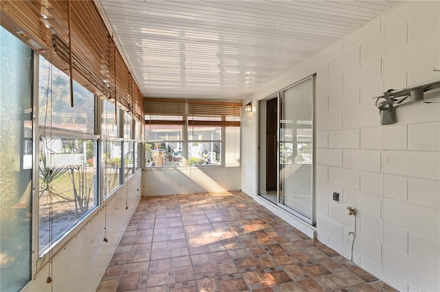 view of unfurnished sunroom