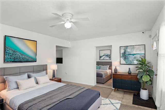 bedroom with ceiling fan