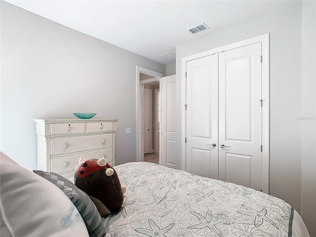 bedroom featuring a closet