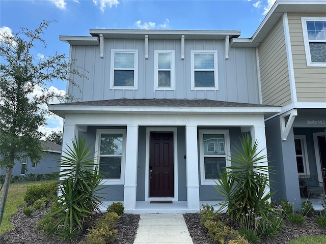 view of front of house