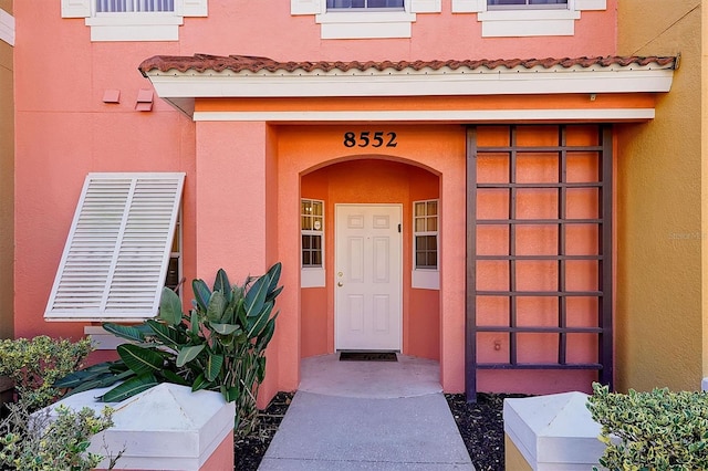 view of entrance to property