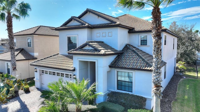 view of front of home featuring a garage