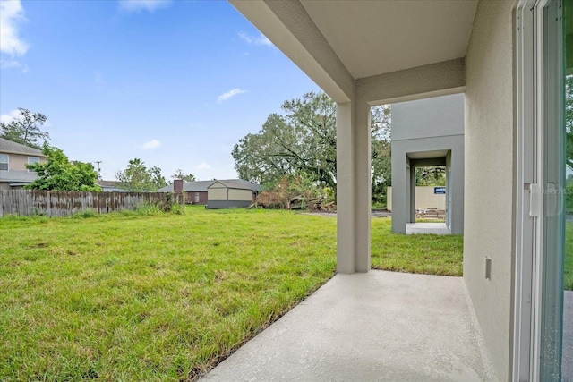 view of yard with a patio area