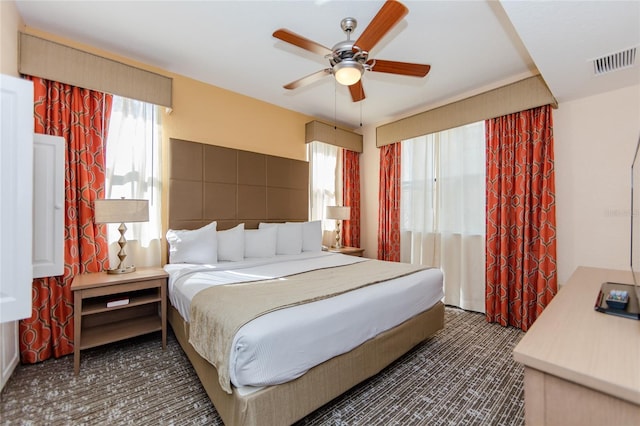 bedroom featuring ceiling fan