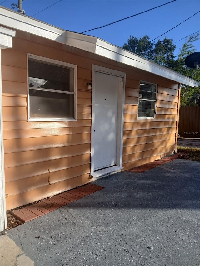 view of property entrance