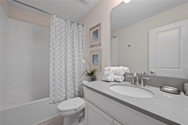 full bathroom featuring vanity, toilet, and shower / bath combo