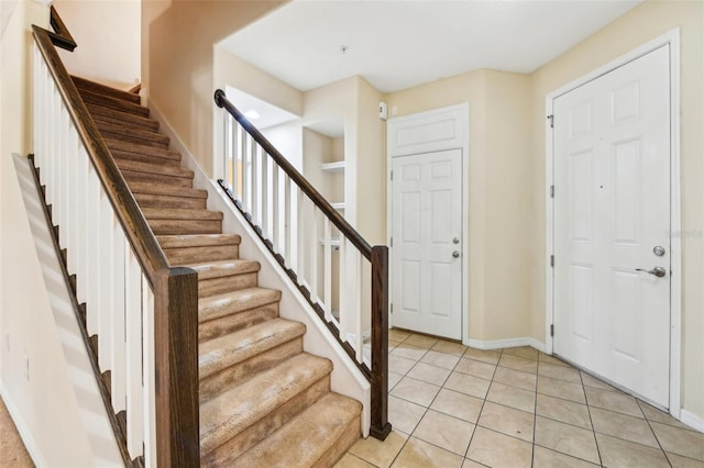 view of tiled entryway