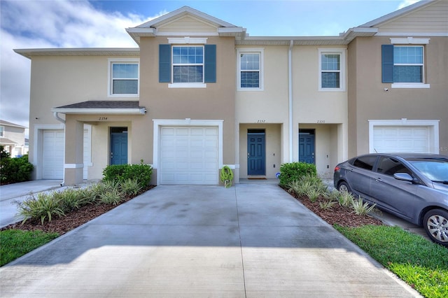 2352 Tay Wes Dr, Saint Cloud, FL 34771 - photo 1