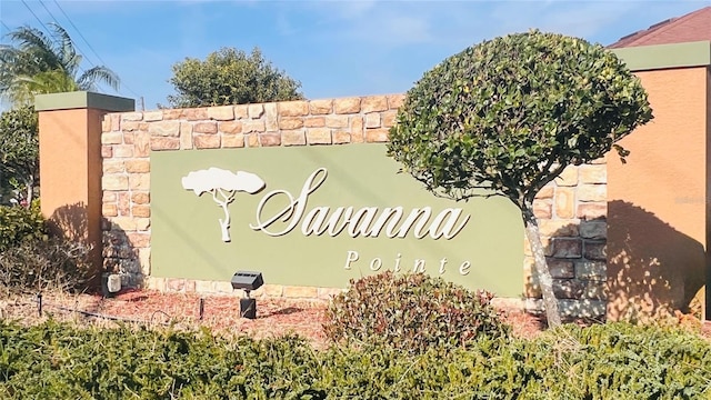 view of community / neighborhood sign