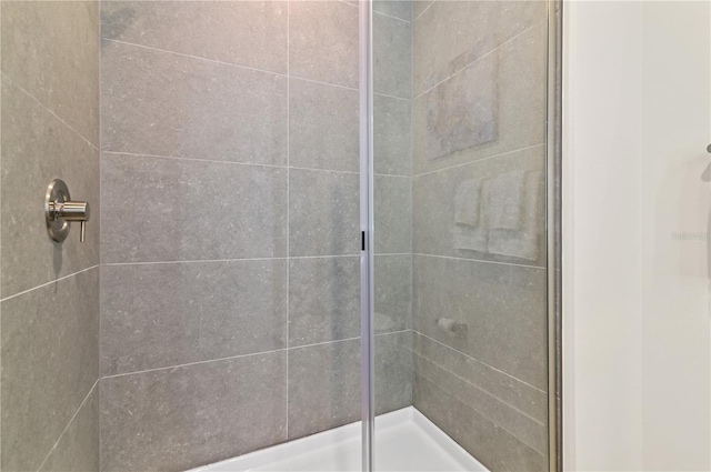 bathroom with walk in shower