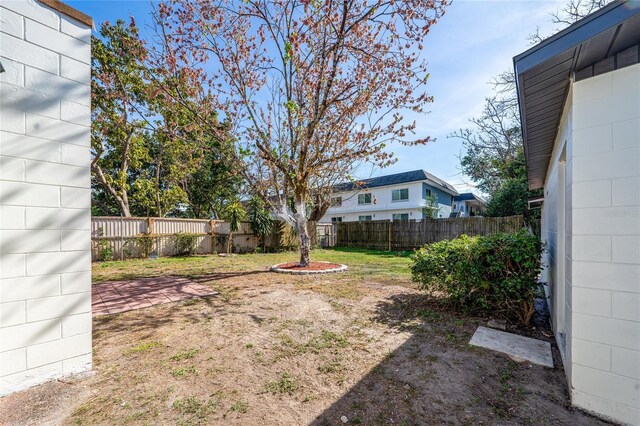 view of yard featuring a fenced backyard