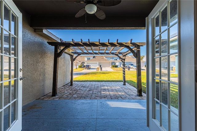 doorway with a healthy amount of sunlight