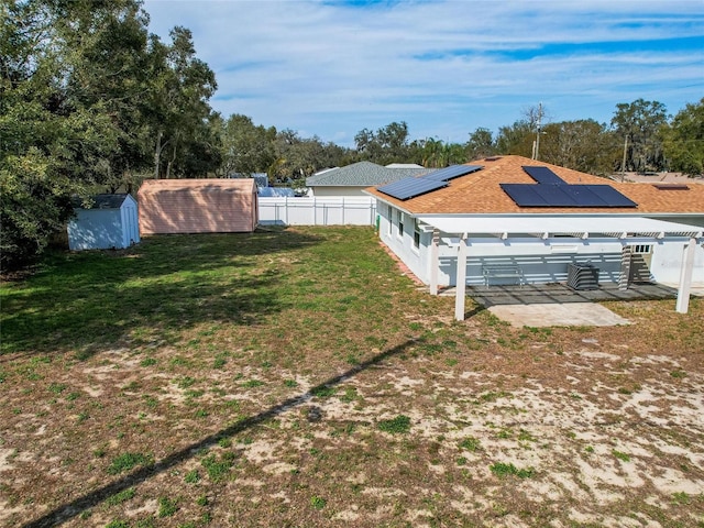 view of yard with a shed