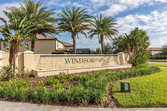 view of community / neighborhood sign