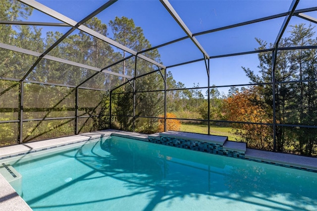 outdoor pool with a lanai