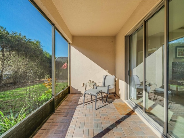 view of sunroom / solarium