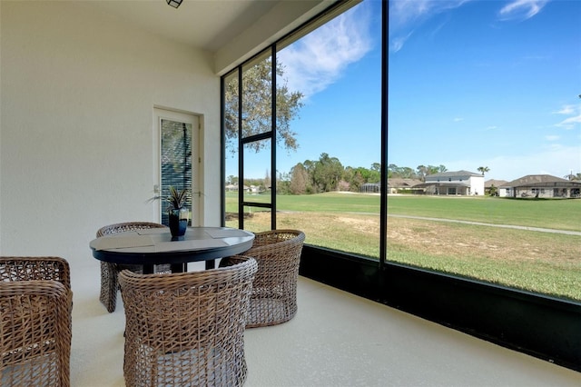 view of sunroom / solarium