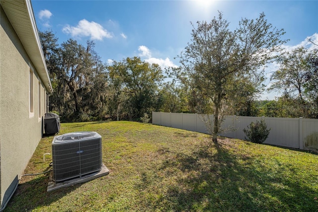 view of yard featuring cooling unit