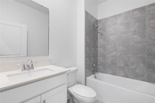 139 Aces High Ln, Davenport, FL 33896 - bathroom with vanity, toilet, and shower / washtub combination