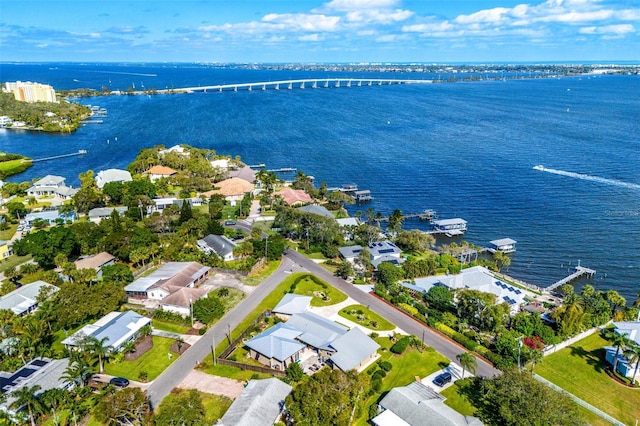 bird's eye view featuring a water view