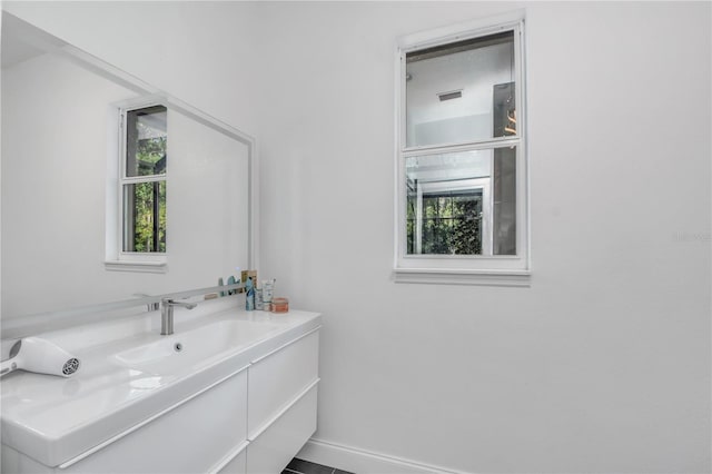 bathroom with vanity