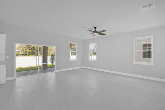 empty room with ceiling fan