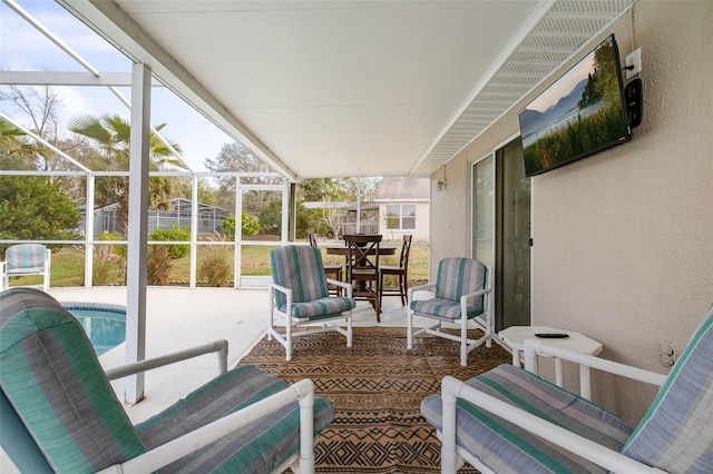 view of sunroom / solarium