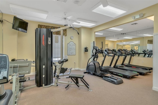 exercise room featuring ceiling fan