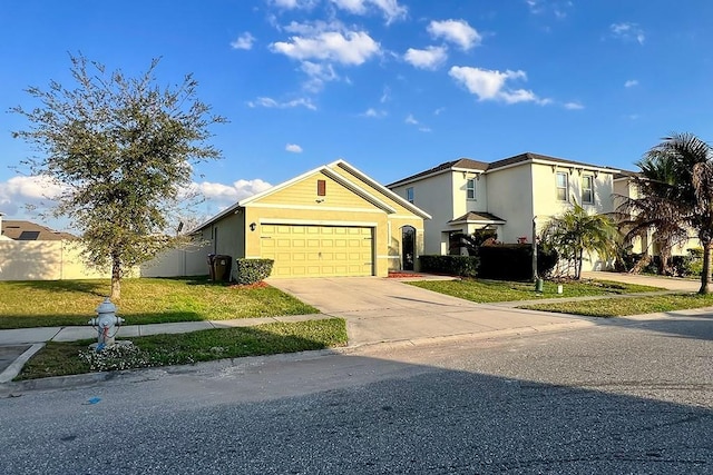 view of front of home featuring a front yard