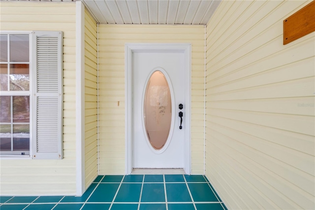 view of doorway to property