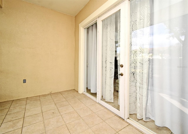 8766 The Esplanade Unit 23, Orlando, FL 32836 - bathroom with tile patterned floors