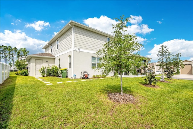 exterior space featuring a yard