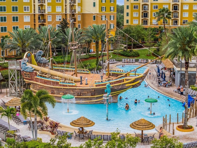 8100 Poinciana Blvd Unit 2501, Orlando, FL 32821 - view of pool
