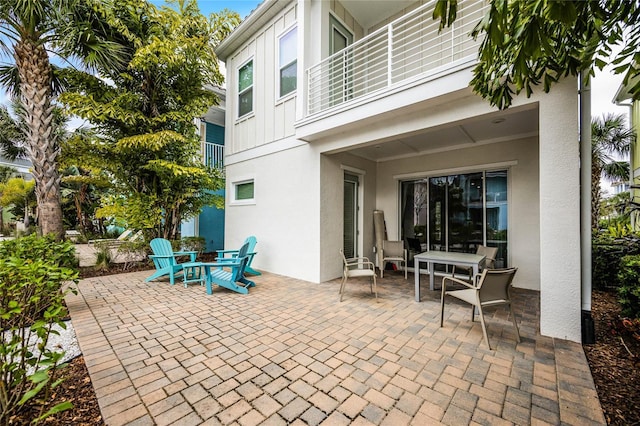8012 Lost Shaker Ln, Kissimmee, FL 34747 - view of patio