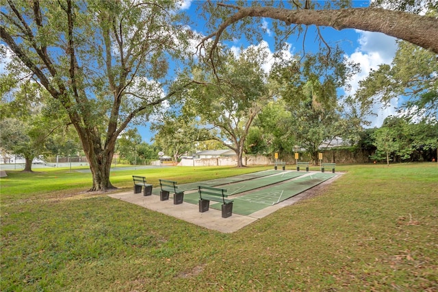 406 Oak Haven Dr Unit 406, Altamonte Springs, FL 32701 - surrounding community with shuffleboard, a yard, and fence
