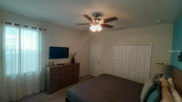 1646 Moon Valley Dr, Davenport, FL 33896 - bedroom featuring a ceiling fan, a closet, and visible vents
