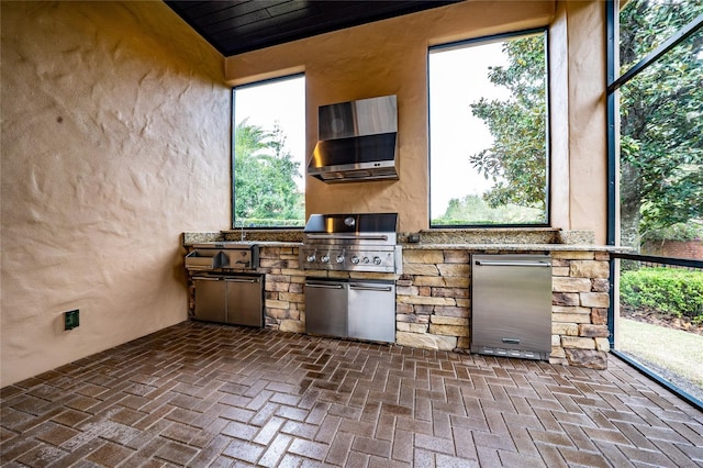 view of patio / terrace with grilling area and exterior kitchen