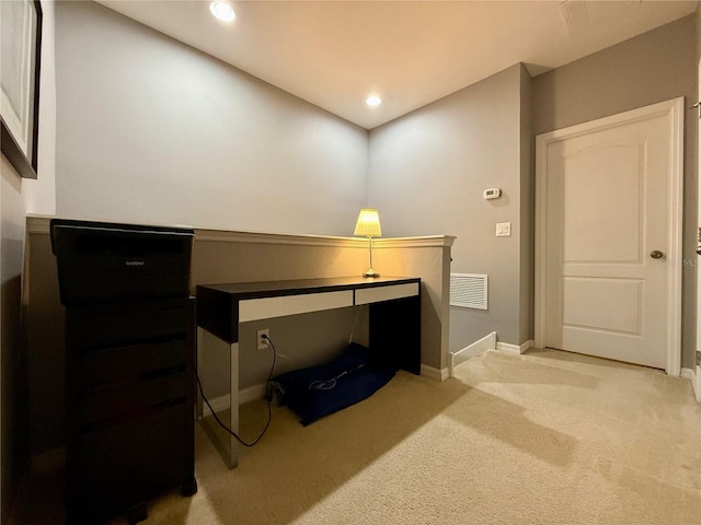 office with baseboards, visible vents, carpet flooring, and recessed lighting