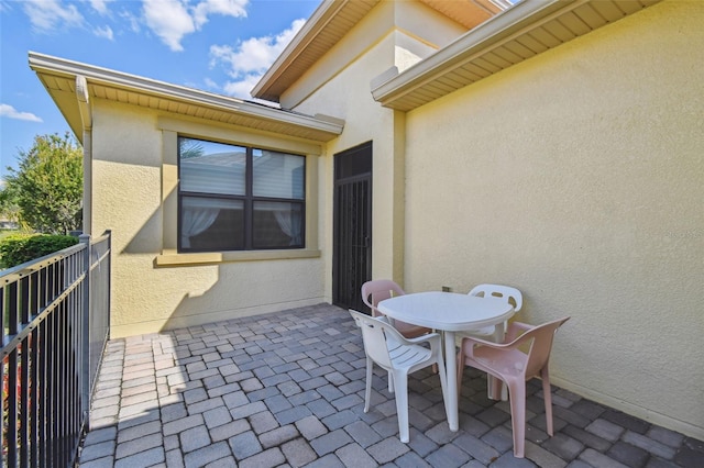 3390 Fallbrook Dr, Kissimmee, FL 34759 - view of patio / terrace featuring outdoor dining space