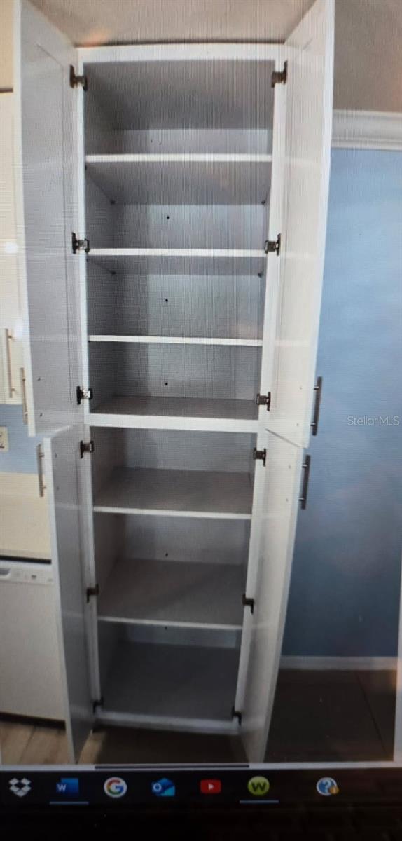 175N Pearl Lake Cswy Unit 114, Altamonte Springs, FL 32714 - view of closet
