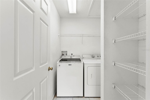 3102 Ashland Ln N Unit 3152, Kissimmee, FL 34741 - laundry room featuring washing machine and dryer