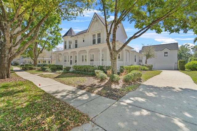 view of front of home featuring a porch