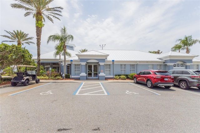 8204 Fan Palm Way, Kissimmee, FL 34747 - view of property featuring uncovered parking