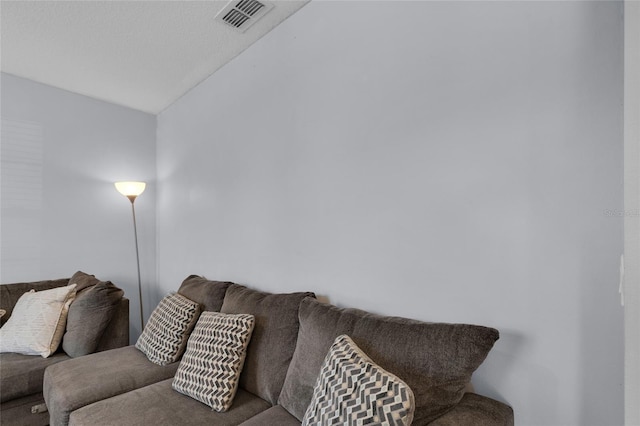 260 Willow Bend Dr, Davenport, FL 33897 - carpeted living area with lofted ceiling