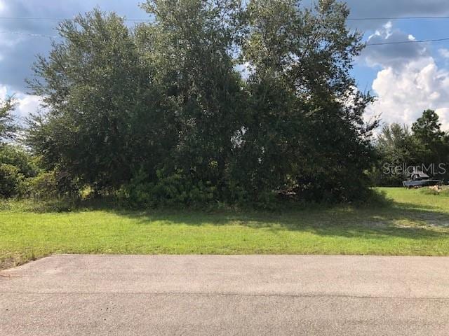 Listing photo 2 for 6001 Nora Ave N, Lehigh Acres FL 33971