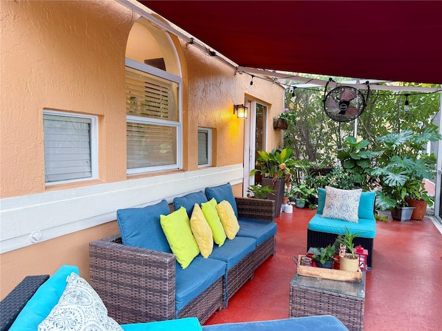 view of patio featuring outdoor lounge area